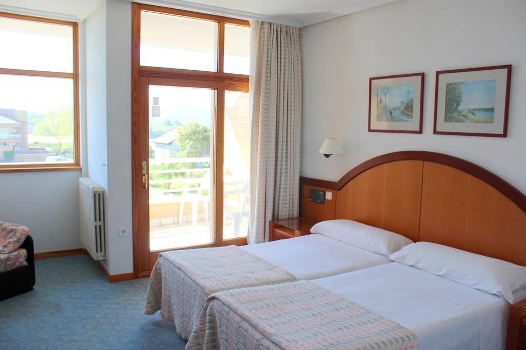 Residencia Miramar Hotell San Vicente De La Barquera Rom bilde